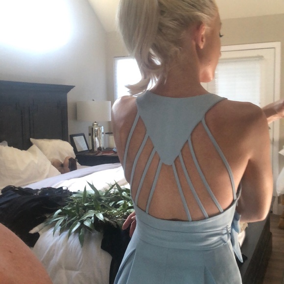 Small light blue Romper - Picture 2 of 7